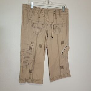 Aziz size s tan cargo capri shorts w/embroidery details
